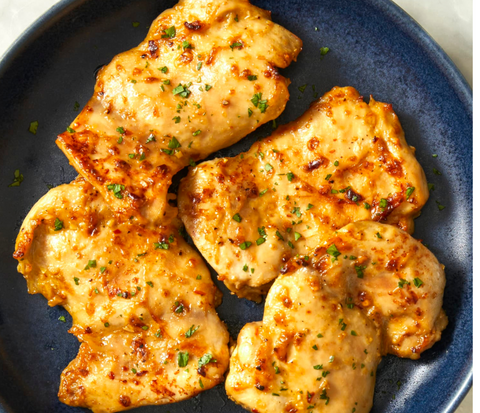 Pasture-Raised Boneless Skinless Chicken Thighs - Green Tomato 