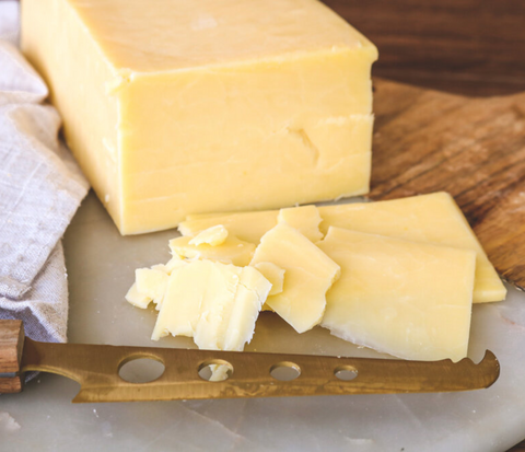 Mild Cheddar Cheese - Green Tomato 
